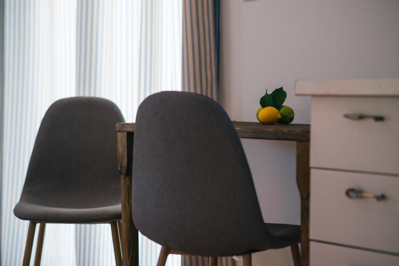 Kallisti Studios & Apartments Скирос Экстерьер фото