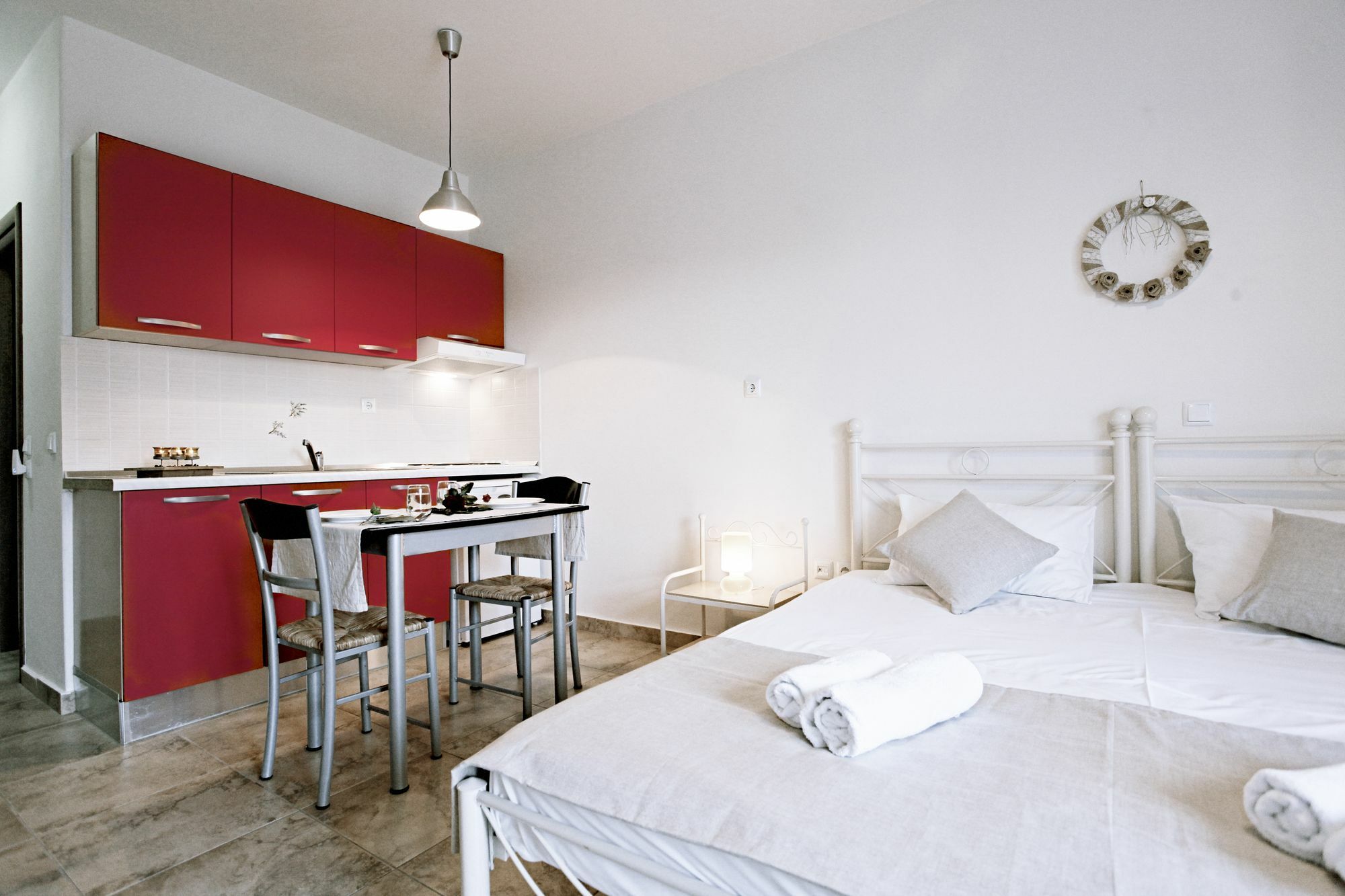 Kallisti Studios & Apartments Скирос Экстерьер фото